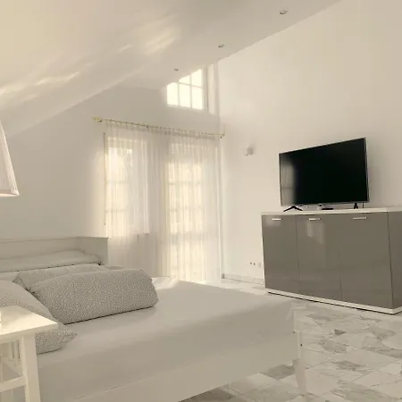 Apartamento F10 Roth Pfaffenhofen an der Roth